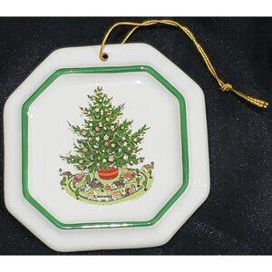 Pfaltzgraff HERITAGE CHRISTMAS TREE Ornament flat porcelain octagon 1990 90s
